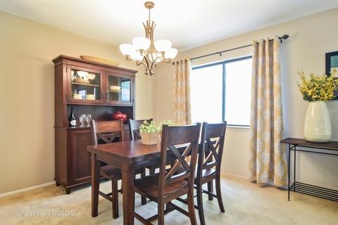 1630 Chippewa Trl, Wheeling, IL 60090 photo 9
