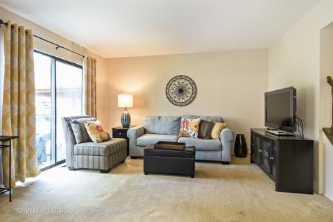 1630 Chippewa Trl, Wheeling, IL 60090 photo 4