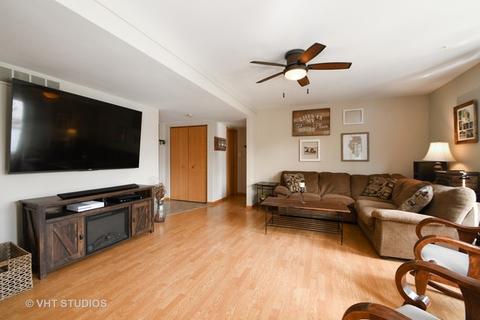 2216 Falcon Dr, Plainfield, IL 60586 photo 5