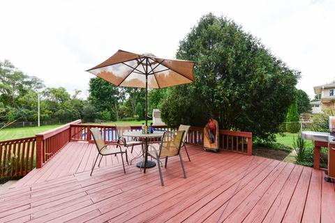 37 W055 Brookside Dr, Elgin, IL 60124 photo 11
