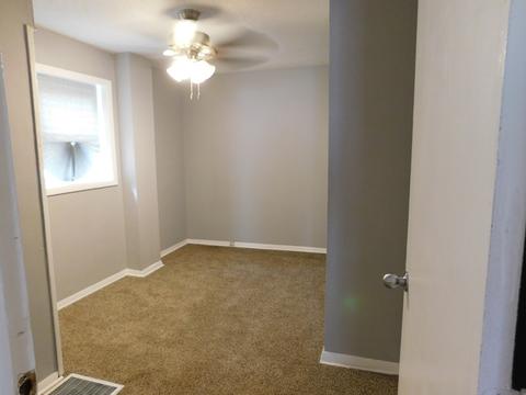 581 N Dearborn Ave, Kankakee, IL 60901 photo 13