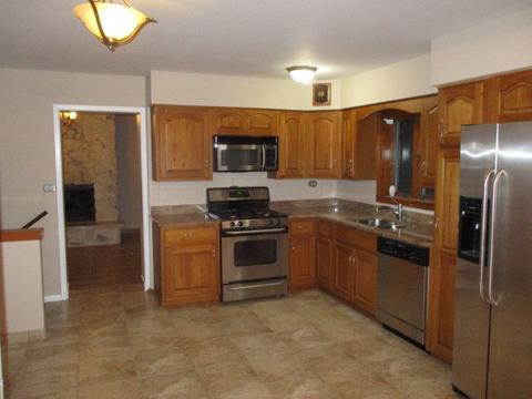 422 Warren Rd, Glenview, IL 60025 photo 7