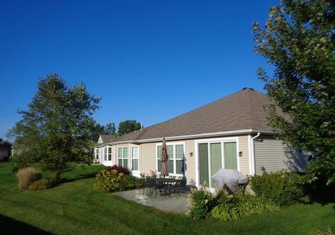 829 Rambling Brook Cir, Elgin, IL 60124 photo 2