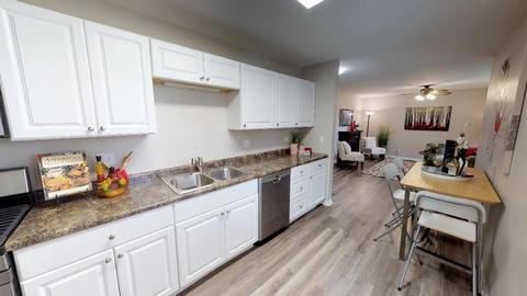 708 S Merle Ln, Wheeling, IL 60090 photo 7