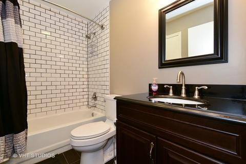 619 Mariner Dr, Elgin, IL 60120 photo 10