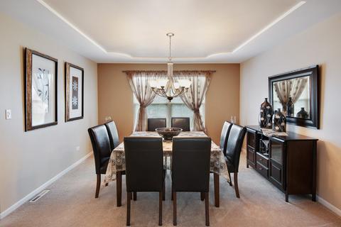 13609 Rockefeller Cir, Plainfield, IL 60586 photo 5