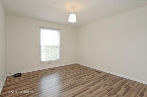 2000 Apache Trl, Round Lake Beach, IL 60073 photo 6