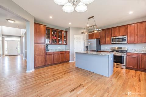 1964 Gardner Cir E, Aurora, IL 60503 photo 8