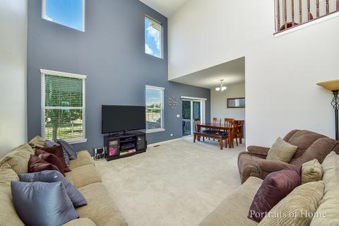 920 Oak Ridge Blvd, Elgin, IL 60120 photo 3