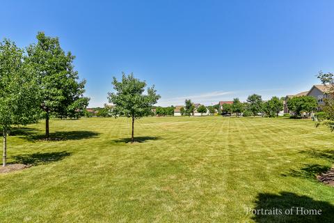 920 Oak Ridge Blvd, Elgin, IL 60120 photo 15