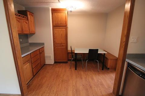 526 N Elm St, Itasca, IL 60143 photo 7