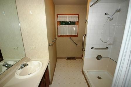 90 S Jane Dr, Elgin, IL 60123 photo 9