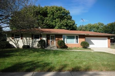 90 S Jane Dr, Elgin, IL 60123 photo 12