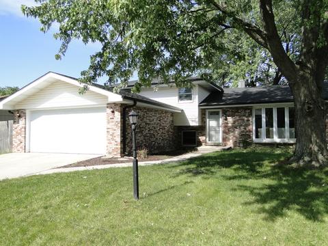 121 Heritage Dr, Minooka, IL 60447 photo 2