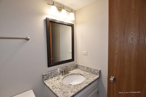 420 Regency Ct, Aurora, IL 60504 photo 17