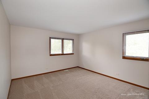 420 Regency Ct, Aurora, IL 60504 photo 24