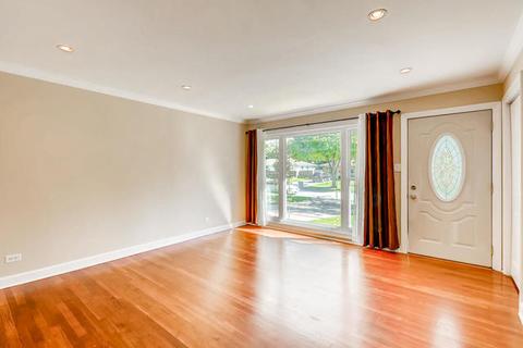 200 Pleasant St, Hoffman Estates, IL 60169 photo 6