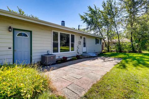 200 Pleasant St, Hoffman Estates, IL 60169 photo 23
