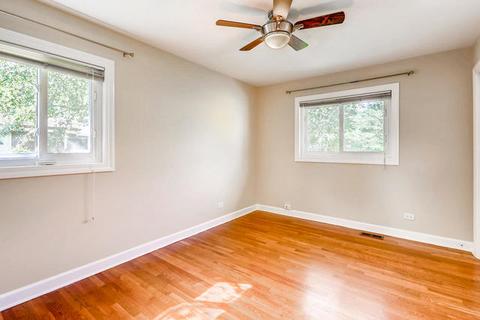 200 Pleasant St, Hoffman Estates, IL 60169 photo 10