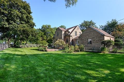 3233 Harrison St, Evanston, IL 60201 photo 15
