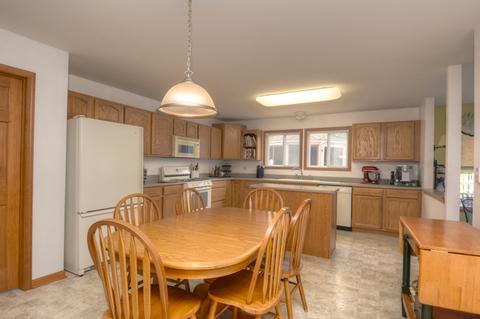 1941 Hemlock Dr, Mchenry, IL 60050 photo 14