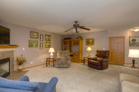 1941 Hemlock Dr, Mchenry, IL 60050 photo 9