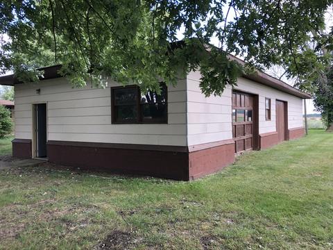 230 Paris St, Dewitt, IL 61735 photo 23