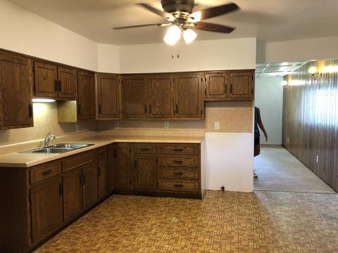 230 Paris St, Dewitt, IL 61735 photo 16