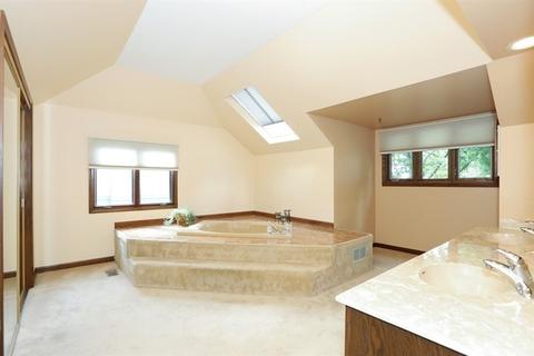 8613 Dolfor Cv, Burr Ridge, IL 60527 photo 11