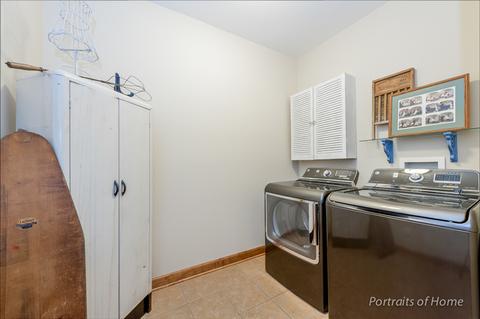1015 Mackenzie Pl, Wheaton, IL 60187 photo 18