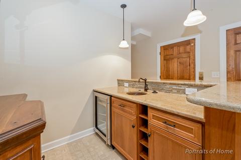 1015 Mackenzie Pl, Wheaton, IL 60187 photo 20