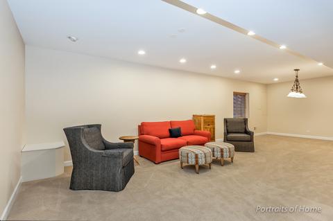 1015 Mackenzie Pl, Wheaton, IL 60187 photo 21