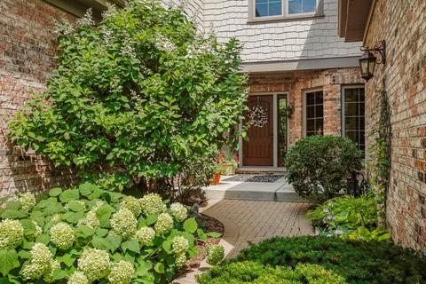1015 Mackenzie Pl, Wheaton, IL 60187 photo 25