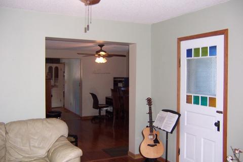 337 E Patton St, Paxton, IL 60957 photo 9