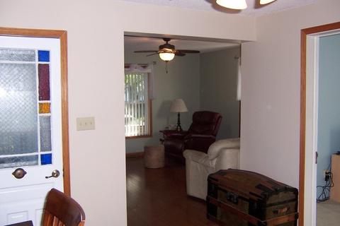 337 E Patton St, Paxton, IL 60957 photo 5