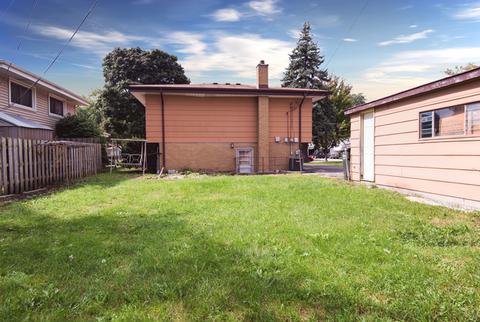 1471 Phoenix Dr, Des Plaines, IL 60018 photo 23