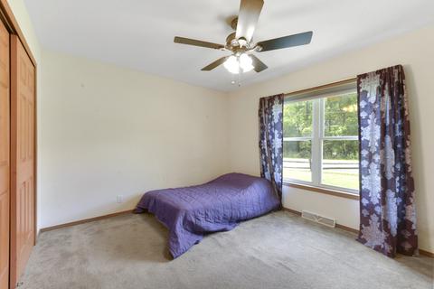 5002 Roberts Rd, Mchenry, IL 60051 photo 9