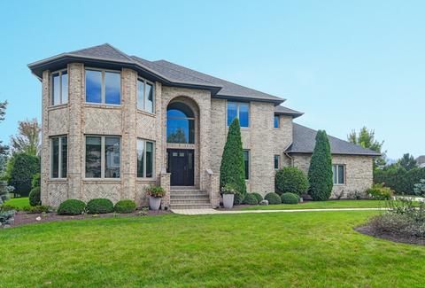 3 Bridget Ct, Burr Ridge, IL 60527 photo 2