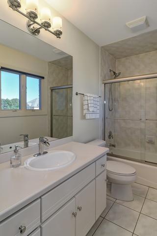 3 Bridget Ct, Burr Ridge, IL 60527 photo 27