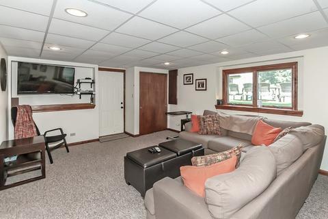 1055 Martingale Dr, Bartlett, IL 60103 photo 20