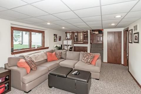 1055 Martingale Dr, Bartlett, IL 60103 photo 21