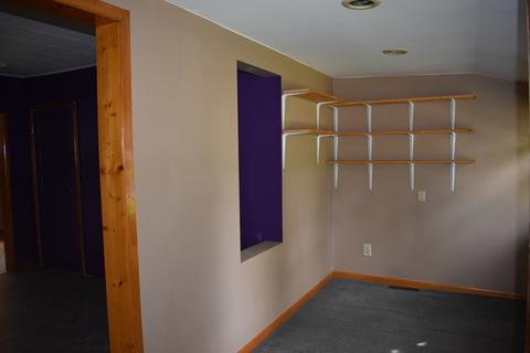 901 S 4th St, Oregon, IL 61061 photo 4