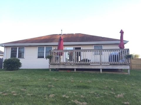 49 Sunrise Ct, Steger, IL 60475 photo 3