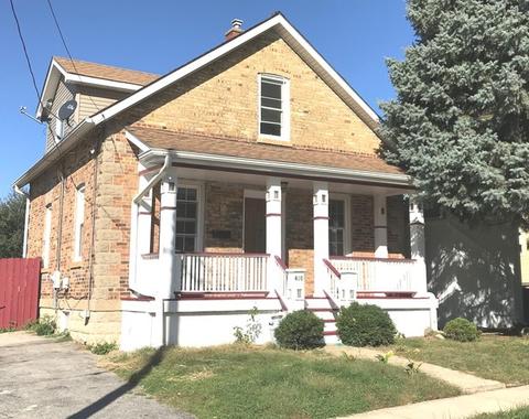 610 Monroe St, Aurora, IL 60505 photo 1