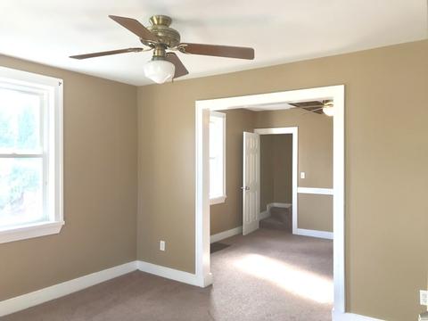 610 Monroe St, Aurora, IL 60505 photo 6