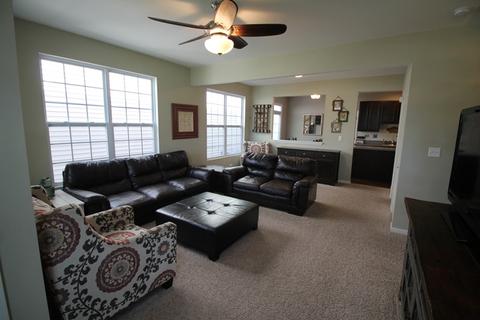 3629 Hyde Park Ct, Elgin, IL 60124 photo 3
