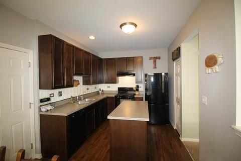 3629 Hyde Park Ct, Elgin, IL 60124 photo 5