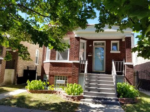 3228 S Hamlin Ave, Chicago, IL 60623 photo 1
