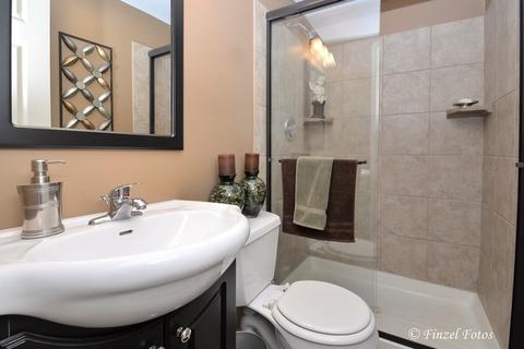 44 E Thorndale Ave, Roselle, IL 60172 photo 15