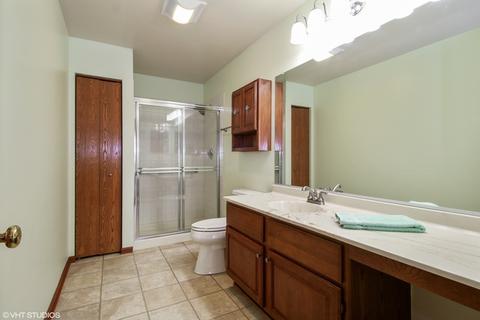 13821 S Mandarin Ct, Plainfield, IL 60544 photo 8